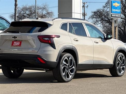 New 2026 Chevrolet Trax RS image 5