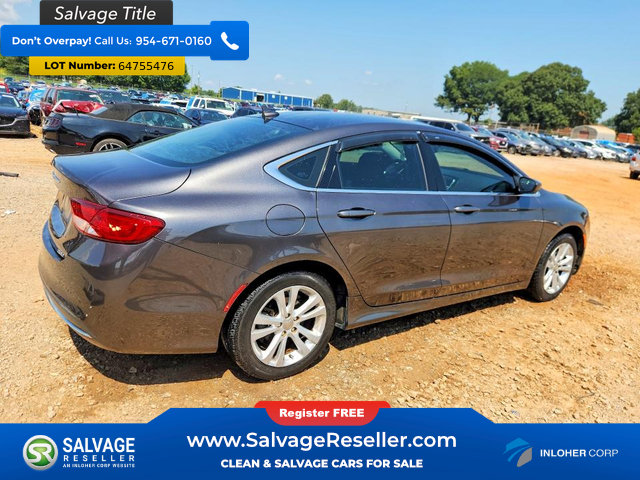 Used 2015 Chrysler 200 Limited w/ Convenience Group FWD image 4
