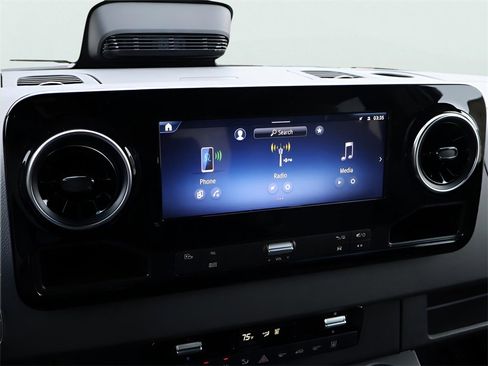 New 2025 Mercedes-Benz Sprinter 2500 image 30