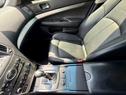 Used 2013 INFINITI G37 x Sedan w/ Premium Pkg AWD/4WD image 25