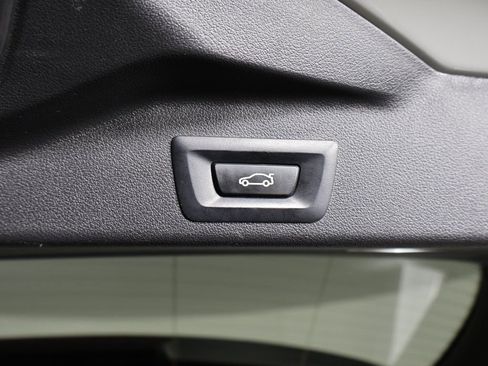 Used 2023 BMW X5 xDrive40i image 21