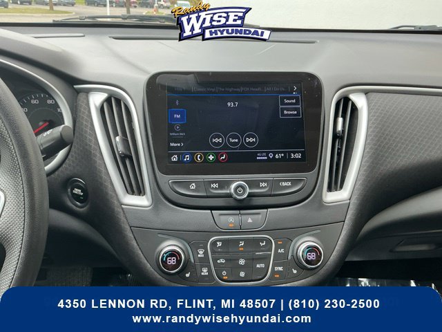 Used 2024 Chevrolet Malibu LT FWD image 25