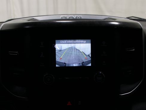 Used 2019 RAM 2500 Big Horn AWD/4WD image 16