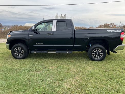 Used 2015 Toyota Tundra Limited w/ Limited Premium Package image 37