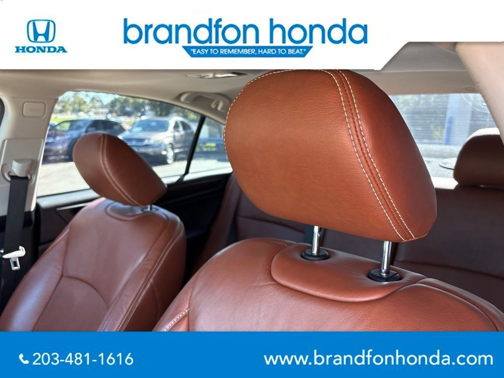 Used 2017 Subaru Legacy 3.6R Limited AWD/4WD image 22