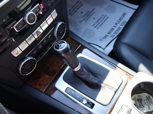 Used 2014 Mercedes-Benz C 250 Sedan image 34