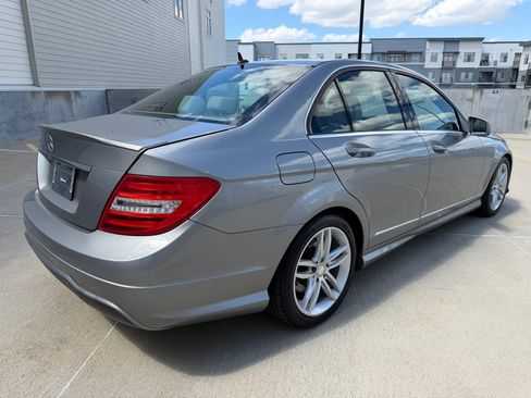 Used 2014 Mercedes-Benz C 250 Sedan image 3