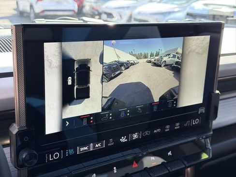 Used 2024 GMC Hummer EV 3X w/ Battery Pack, 24 Module Pack AWD/4WD image 14
