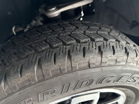 Used 2024 Ford Bronco Outer Banks AWD/4WD image 11