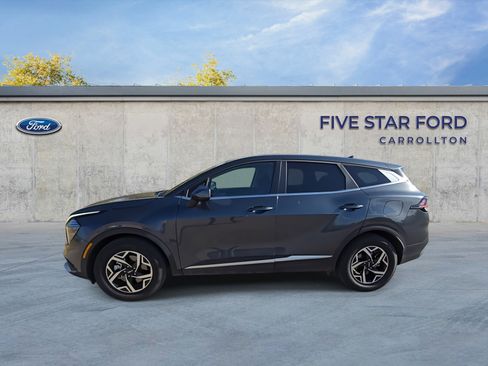 Used 2024 Kia Sportage LX image 5