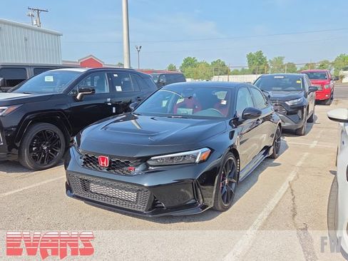 Used 2023 Honda Civic Type R image 3