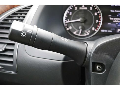 Used 2024 Nissan Armada SL w/ Cargo Package image 18