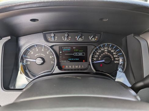 Used 2012 Ford F150 XLT w/ XLT Chrome Pkg image 26