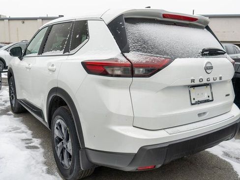 New 2026 Nissan Rogue SV w/ Cold Weather Package image 5