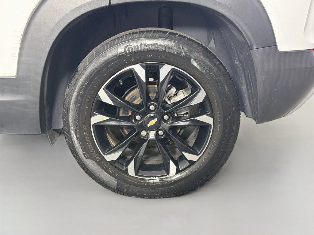 Used 2021 Chevrolet TrailBlazer LT FWD image 29