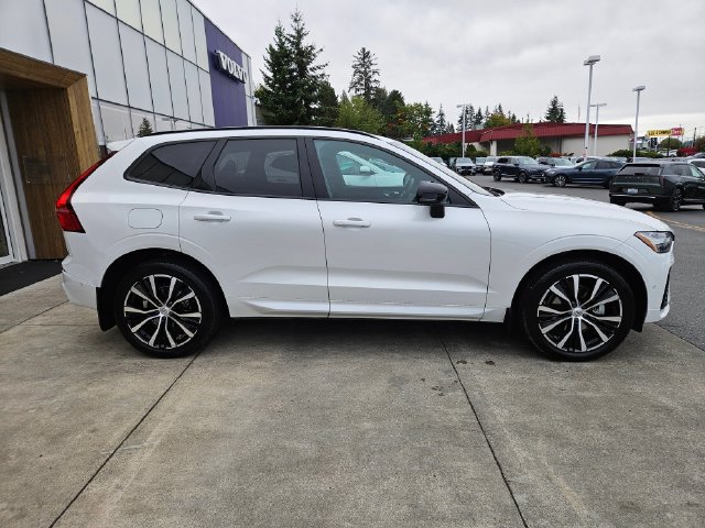 Certified 2023 Volvo XC60 B5 Plus w/ Climate Package AWD/4WD image 4