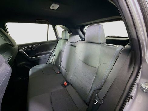 Used 2023 Toyota RAV4 SE image 23