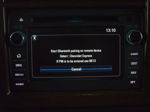 Used 2018 Chevrolet Express 2500 w/ Enhanced Convenience Package image 23