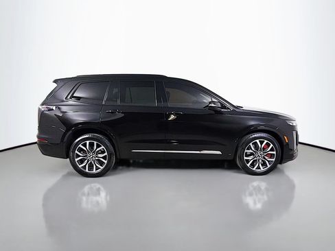 Used 2025 Cadillac XT6 Sport w/ LPO, Floor Liner Package AWD/4WD image 5