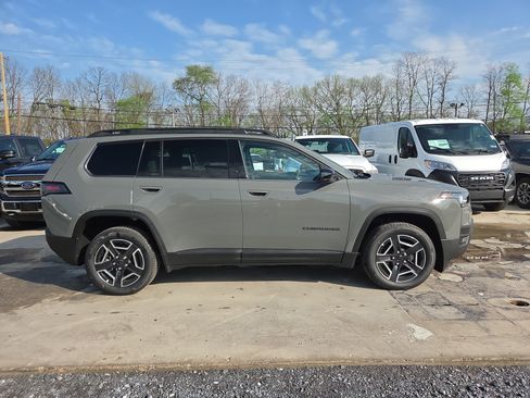 New 2026 Jeep Cherokee Limited AWD/4WD image 16