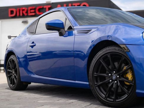 Used 2018 Subaru BRZ Limited w/ Popular Package #3 RWD image 3