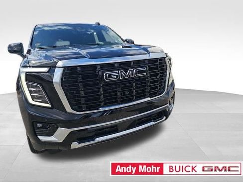 New 2026 GMC Yukon Denali w/ Denali Reserve Package AWD/4WD image 4