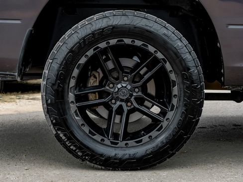 Used 2014 RAM 1500 Express image 59