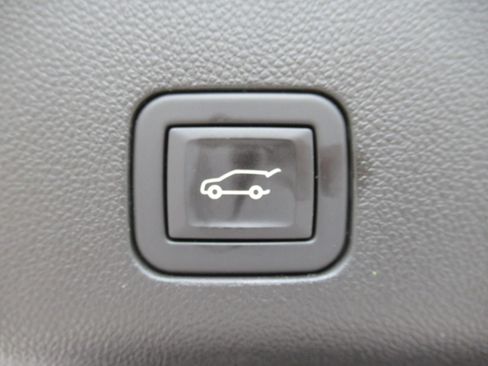 Certified 2023 Cadillac Escalade Sport Platinum w/ LPO, ONYX Package AWD/4WD image 43