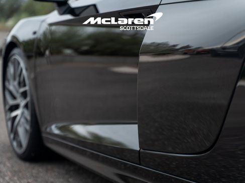 Used 2017 Audi R8 V10 plus image 18