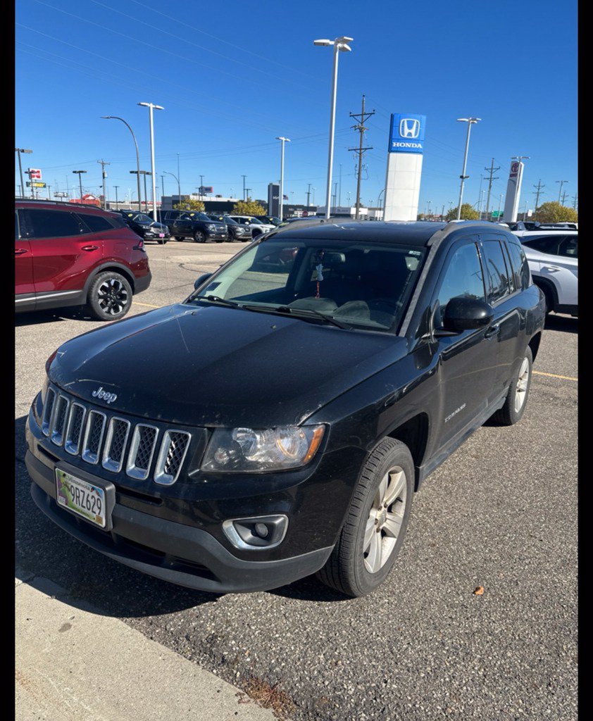 Used 2015 Jeep Compass High Altitude AWD/4WD image 15