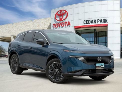 Used 2025 Nissan Murano Platinum w/ Cargo Package image 1