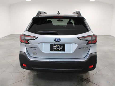 Used 2025 Subaru Outback Onyx Edition AWD/4WD image 8
