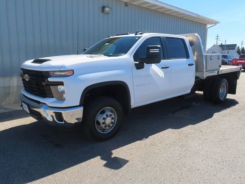 Used 2024 Chevrolet Silverado 3500 W/T w/ WT Convenience Package AWD/4WD image 7