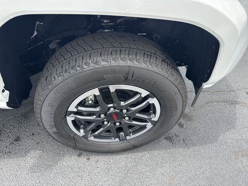 New 2025 Toyota Tacoma TRD Sport AWD/4WD image 10