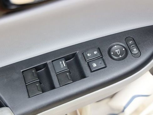 Used 2016 Honda Accord LX image 21