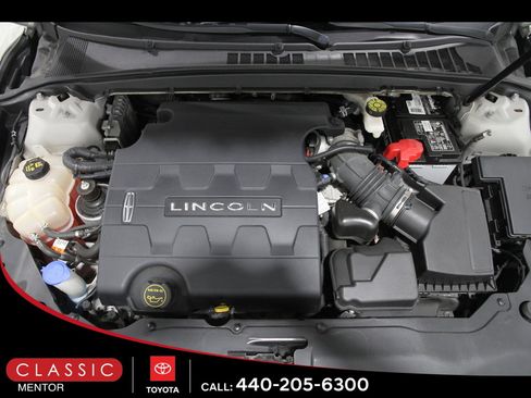 Used 2020 Lincoln Continental AWD w/ Premium Package image 23