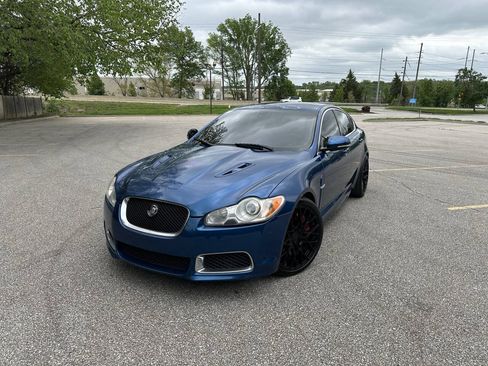 Used 2011 Jaguar XF R RWD image 1