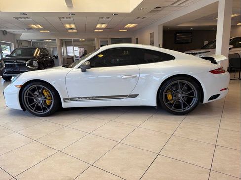 Used 2019 Porsche 911 Carrera T RWD image 9