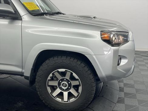 Certified 2020 Toyota 4Runner TRD Off-Road Premium image 6