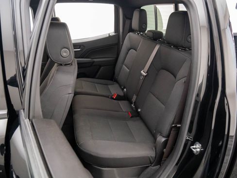 Used 2023 Chevrolet Colorado LT w/ LT Convenience Package II image 17