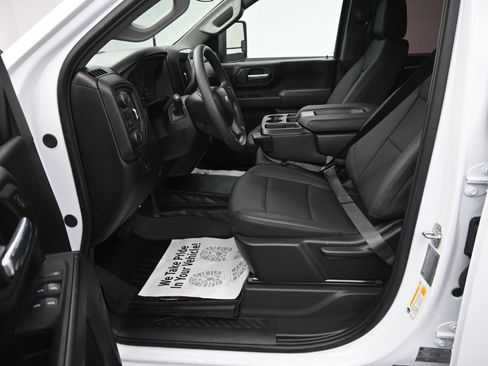 Certified 2025 Chevrolet Silverado 2500 W/T image 20