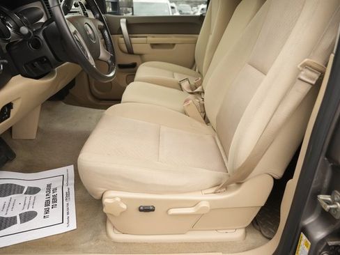 Used 2014 GMC Sierra 2500 SLE image 9