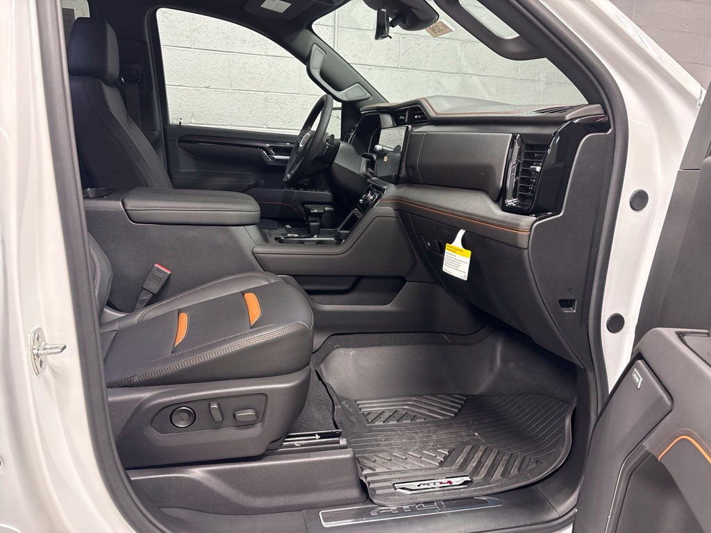 New 2026 GMC Sierra 1500 AT4 w/ AT4 Premium Package AWD/4WD image 7