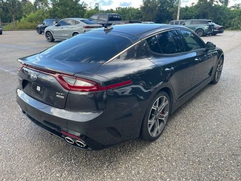 Used 2019 Kia Stinger GT2 AWD/4WD image 2