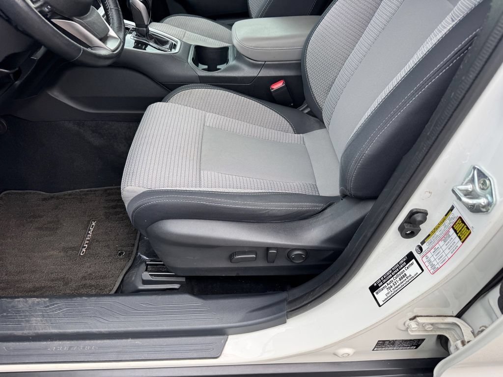 Used 2022 Subaru Outback Premium AWD/4WD image 8