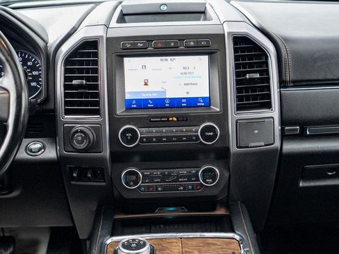 Used 2020 Ford Expedition Platinum image 19