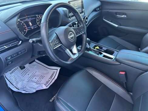 Used 2024 Nissan Sentra SR w/ SR Premium Package image 8