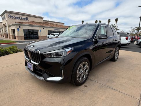 Used 2023 BMW X1 xDrive28i AWD/4WD image 1
