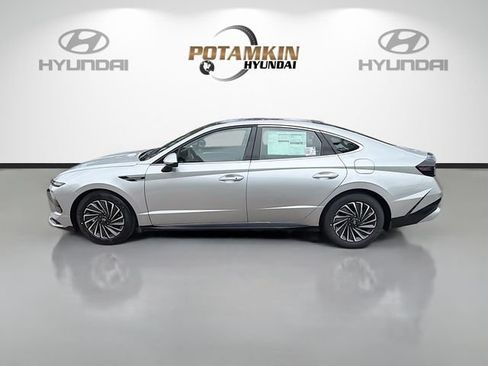 New 2026 Hyundai Sonata SEL FWD image 8