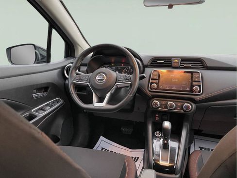 Used 2021 Nissan Versa SR FWD image 20